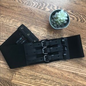 BCBG Maxazria Black Leather Elastane Belt Small